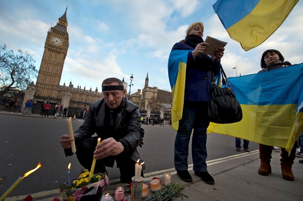 Акции солидарности в Польше и Великобритании