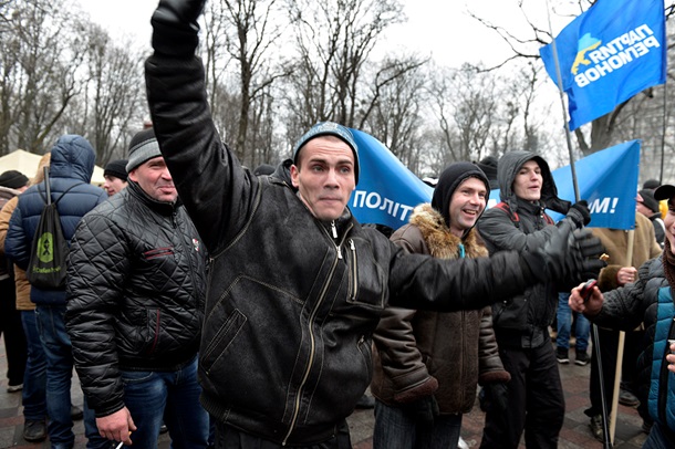 Все ради бюджета. ФотоРепортаж с митинга сторонников Партии регионов под Радой