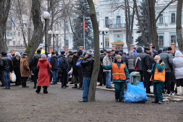 Все ради бюджета. ФотоРепортаж с митинга сторонников Партии регионов под Радой