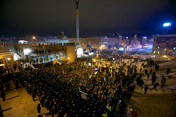 Начало штурма Евромайдана. Фоторепортаж из центра Киева в ночь на 11 декабря