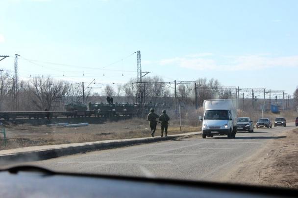 Россия окружила Украину с трех сторон. У границы 100 тысяч военных и более 500 танков. КАРТА+ФОТО